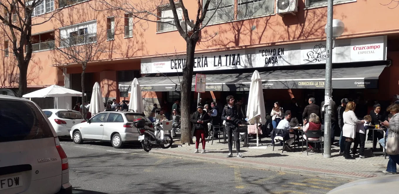Terraza llena